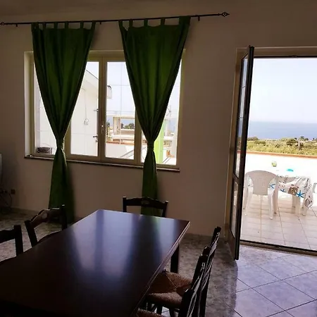 בית נופש Casa Deliziosa קאפו ואטיצ'אנו